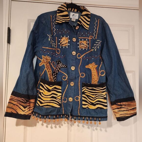 Jackets & Blazers - NWT Earth Sea & Sky vintage 100% cotton animal print denim jacket